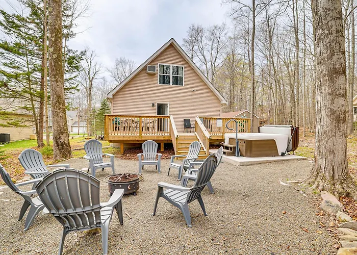 Tree-Lined Pocono Lake Home With Hot Tub And Decks!